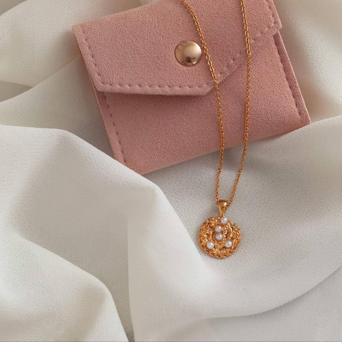 Scatter Pearl Constellation Necklace